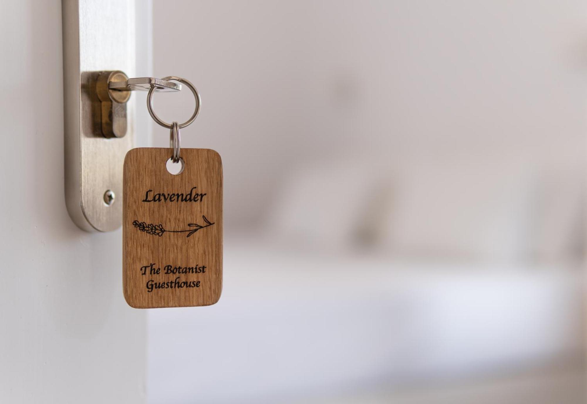 The Botanist Guesthouse سكوبيلوس تاون المظهر الخارجي الصورة