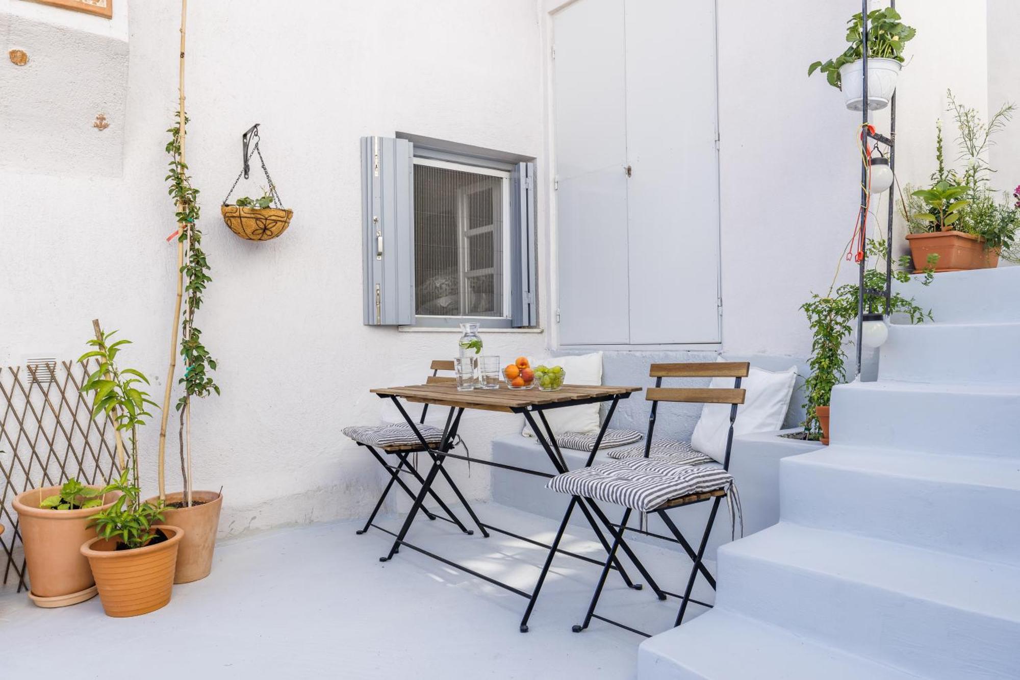 The Botanist Guesthouse سكوبيلوس تاون المظهر الخارجي الصورة