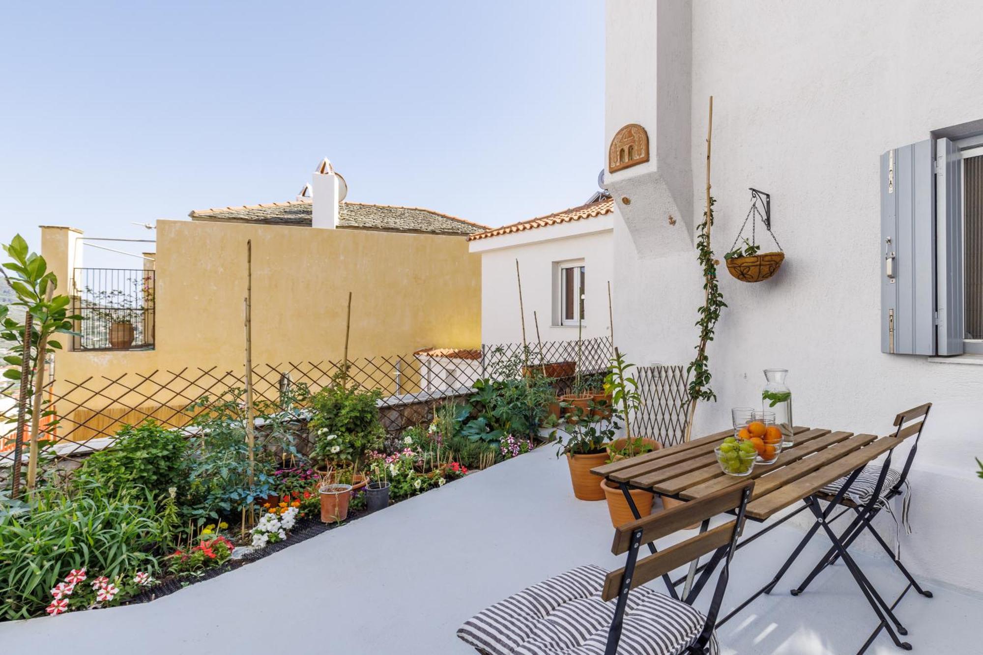 The Botanist Guesthouse سكوبيلوس تاون المظهر الخارجي الصورة